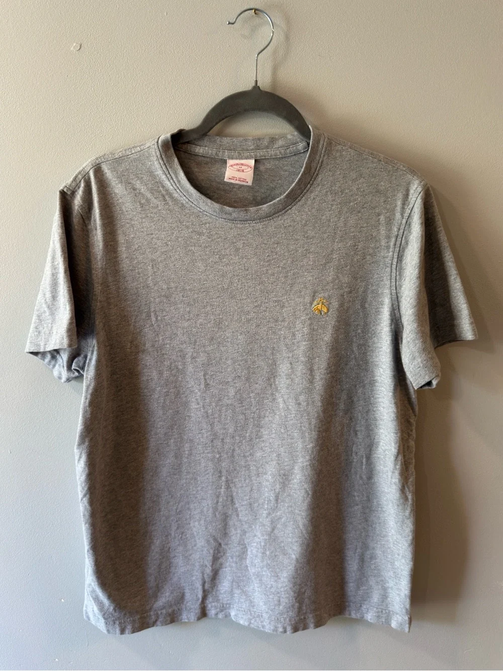 Brooks Brothers Golden Fleece Gray Cotton T-Shirt - Men’s Size M (175/100B)